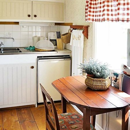4 Person Holiday Home In Ankarsrum Hult  Exterior foto